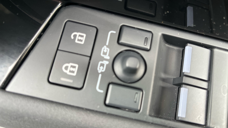 Land Rover Range Rover Evoque 2.0 D200 Dynamic SE 5dr Auto Diesel Hatchback